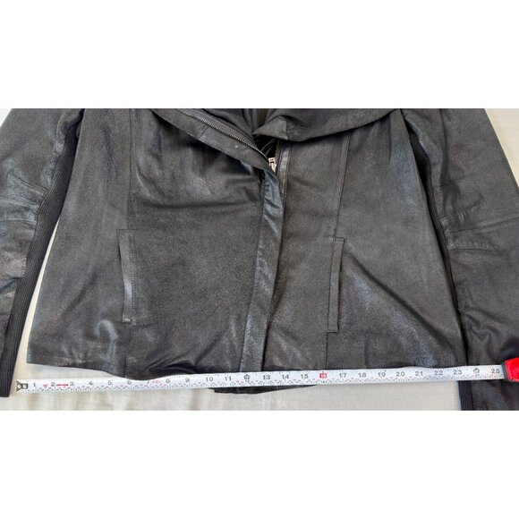 Elie Tahari Lamb Leather and Knit Jacket, Black, Shoulder Stitching, Size Large - Picture 8 of 16